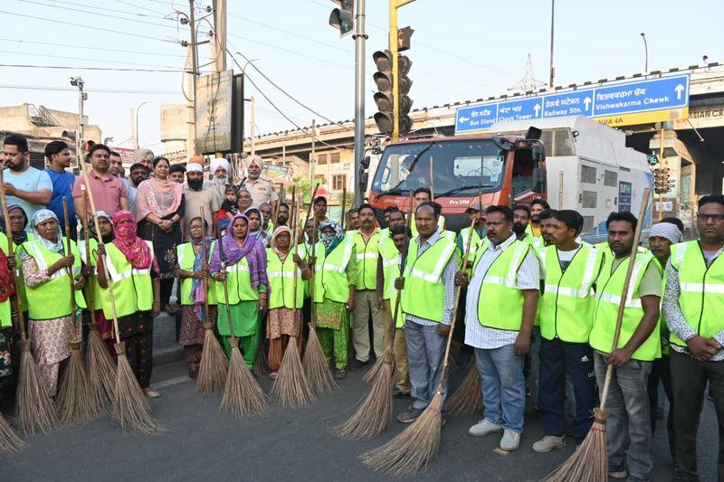 Concerns Over Biomedical Waste Disposal i11